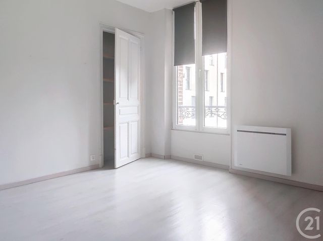 Appartement F2 à louer - 2 pièces - 52.0 m2 - TROYES - 10 - CHAMPAGNE-ARDENNE - Century 21 Martinot Immobilier