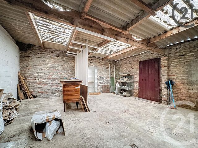 Afficher la photo en grand immeuble à vendre - 350.0 m2 - AIX VILLEMAUR PALIS - 10 - CHAMPAGNE-ARDENNE - Century 21 Martinot Immobilier