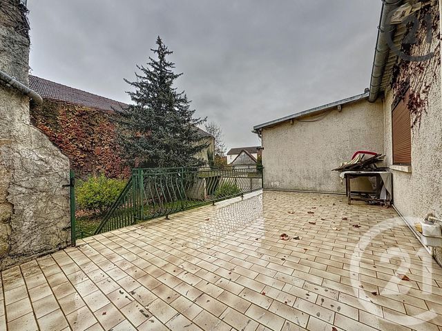 Afficher la photo en grand immeuble à vendre - 350.0 m2 - AIX VILLEMAUR PALIS - 10 - CHAMPAGNE-ARDENNE - Century 21 Martinot Immobilier