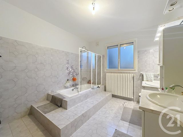 maison à vendre - 7 pièces - 195.0 m2 - CRENEY PRES TROYES - 10 - CHAMPAGNE-ARDENNE - Century 21 Martinot Immobilier