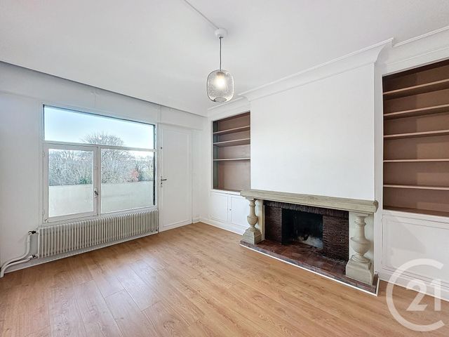 Appartement T4 à vendre - 4 pièces - 99.65 m2 - TROYES - 10 - CHAMPAGNE-ARDENNE - Century 21 Martinot Immobilier