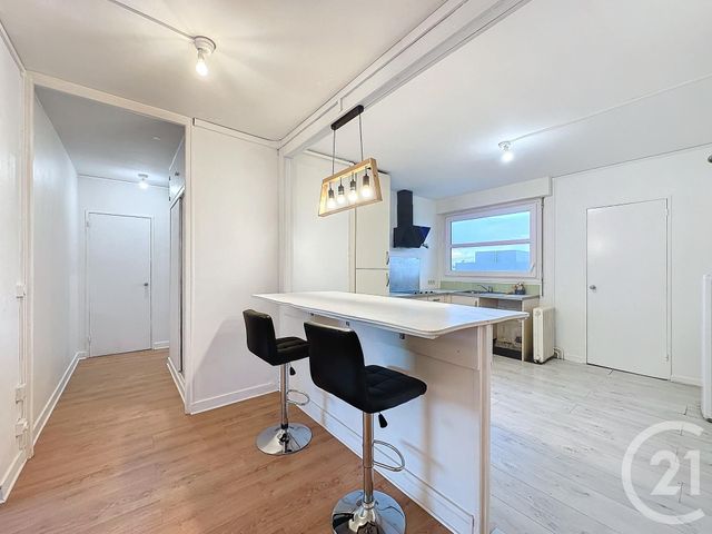 Appartement T4 à vendre - 4 pièces - 99.65 m2 - TROYES - 10 - CHAMPAGNE-ARDENNE - Century 21 Martinot Immobilier