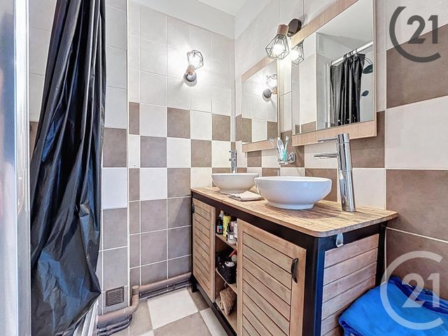 Appartement F4 à vendre - 4 pièces - 65.21 m2 - TROYES - 10 - CHAMPAGNE-ARDENNE - Century 21 Martinot Immobilier