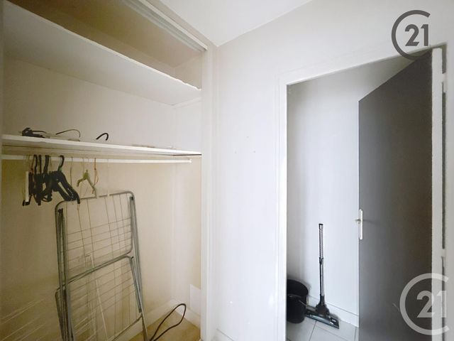 Appartement Studio à louer - 1 pièce - 26.51 m2 - TROYES - 10 - CHAMPAGNE-ARDENNE - Century 21 Martinot Immobilier