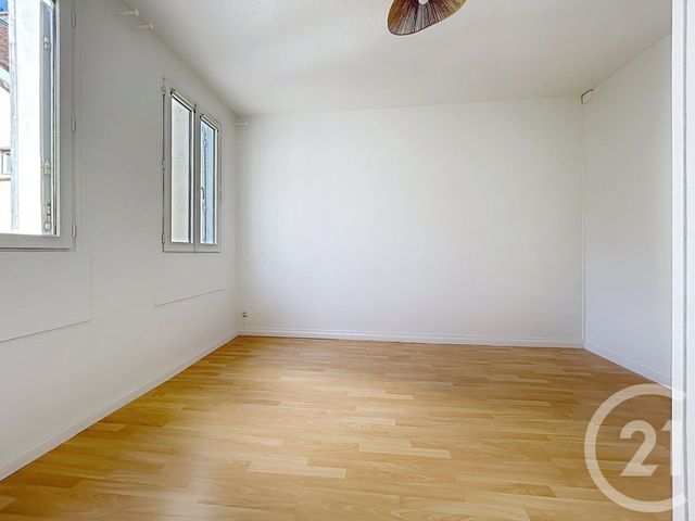 Appartement F2 à louer - 2 pièces - 44.9 m2 - TROYES - 10 - CHAMPAGNE-ARDENNE - Century 21 Martinot Immobilier