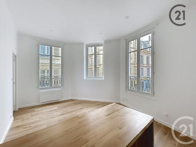 Appartement F2 à louer - 2 pièces - 29.0 m2 - TROYES - 10 - CHAMPAGNE-ARDENNE - Century 21 Martinot Immobilier