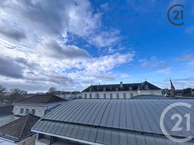 Appartement T1 à vendre - 1 pièce - 18.0 m2 - TROYES - 10 - CHAMPAGNE-ARDENNE - Century 21 Martinot Immobilier