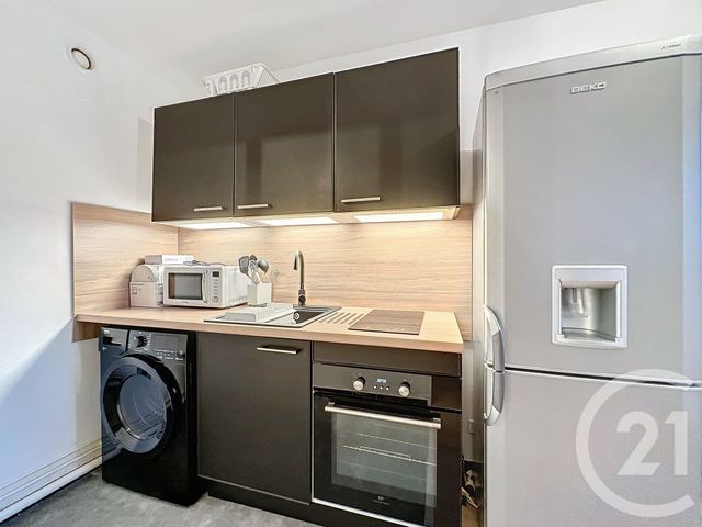 Appartement Studio à vendre - 1 pièce - 34.77 m2 - TROYES - 10 - CHAMPAGNE-ARDENNE - Century 21 Martinot Immobilier