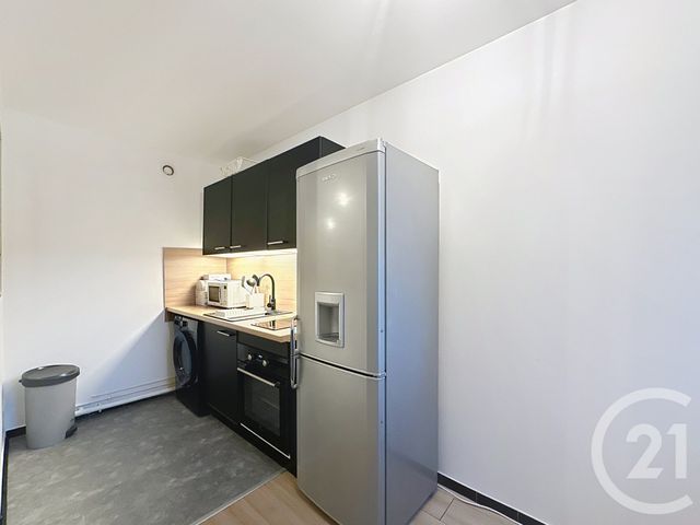 Appartement Studio à vendre - 1 pièce - 34.77 m2 - TROYES - 10 - CHAMPAGNE-ARDENNE - Century 21 Martinot Immobilier