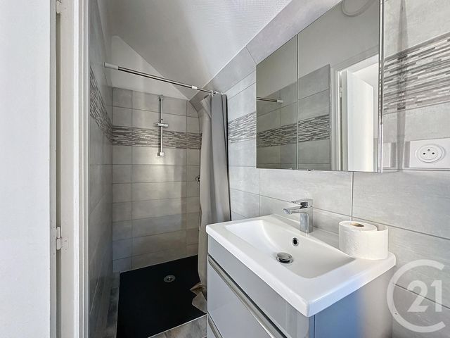 Appartement F2 à vendre - 2 pièces - 36.01 m2 - TROYES - 10 - CHAMPAGNE-ARDENNE - Century 21 Martinot Immobilier