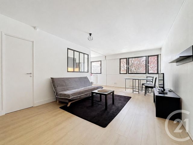 Appartement F1 à louer - 1 pièce - 34.0 m2 - TROYES - 10 - CHAMPAGNE-ARDENNE - Century 21 Martinot Immobilier