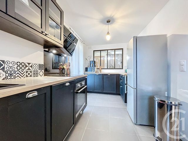 maison à louer - 5 pièces - 104.82 m2 - ST PARRES LES VAUDES - 10 - CHAMPAGNE-ARDENNE - Century 21 Martinot Immobilier