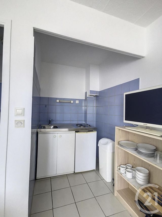 Appartement Studio à vendre - 1 pièce - 19.51 m2 - STE SAVINE - 10 - CHAMPAGNE-ARDENNE - Century 21 Martinot Immobilier