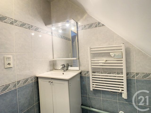 Appartement F3 à louer - 3 pièces - 75.8 m2 - TROYES - 10 - CHAMPAGNE-ARDENNE - Century 21 Martinot Immobilier