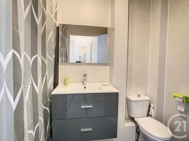 Appartement F1 à louer - 1 pièce - 28.59 m2 - TROYES - 10 - CHAMPAGNE-ARDENNE - Century 21 Martinot Immobilier