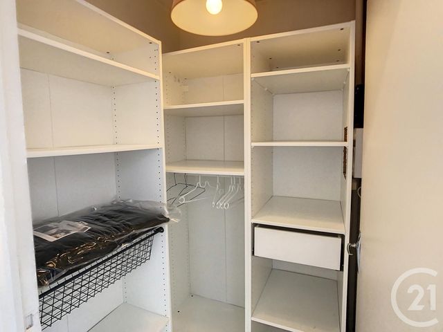 Appartement F1 à louer - 1 pièce - 28.59 m2 - TROYES - 10 - CHAMPAGNE-ARDENNE - Century 21 Martinot Immobilier