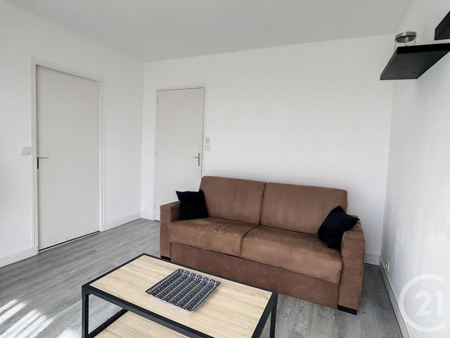 Appartement F1 à louer - 1 pièce - 28.59 m2 - TROYES - 10 - CHAMPAGNE-ARDENNE - Century 21 Martinot Immobilier