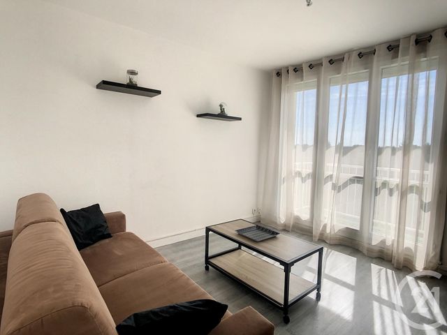 Appartement F1 à louer - 1 pièce - 28.59 m2 - TROYES - 10 - CHAMPAGNE-ARDENNE - Century 21 Martinot Immobilier