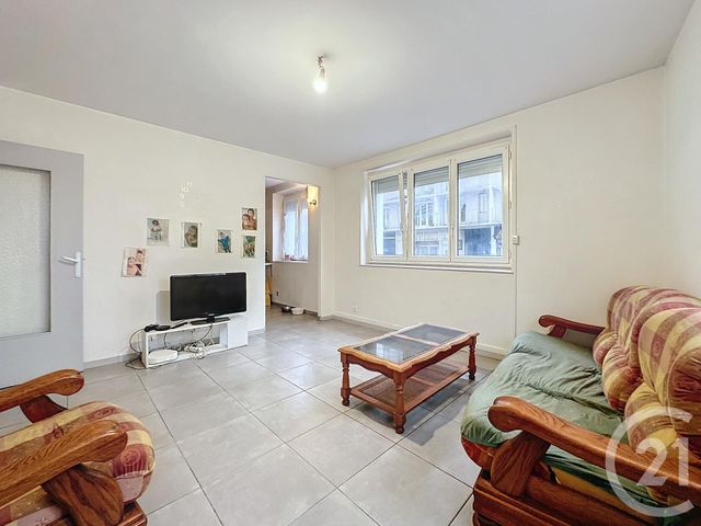 Appartement F3 à vendre - 3 pièces - 55.82 m2 - TROYES - 10 - CHAMPAGNE-ARDENNE - Century 21 Martinot Immobilier