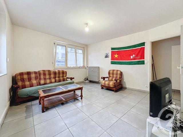 Appartement F3 à vendre - 3 pièces - 55.82 m2 - TROYES - 10 - CHAMPAGNE-ARDENNE - Century 21 Martinot Immobilier