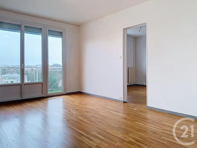 Appartement à vendre - 2 pièces - 47.17 m2 - ST ANDRE LES VERGERS - 10 - CHAMPAGNE-ARDENNE - Century 21 Martinot Immobilier