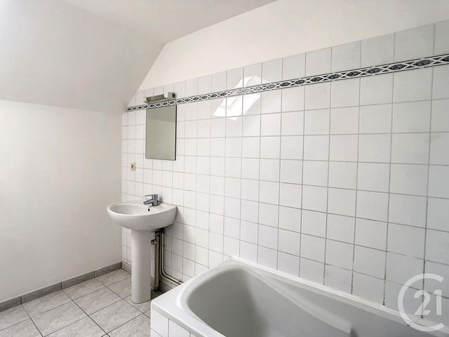 maison à louer - 5 pièces - 96.0 m2 - PAYNS - 10 - CHAMPAGNE-ARDENNE - Century 21 Martinot Immobilier