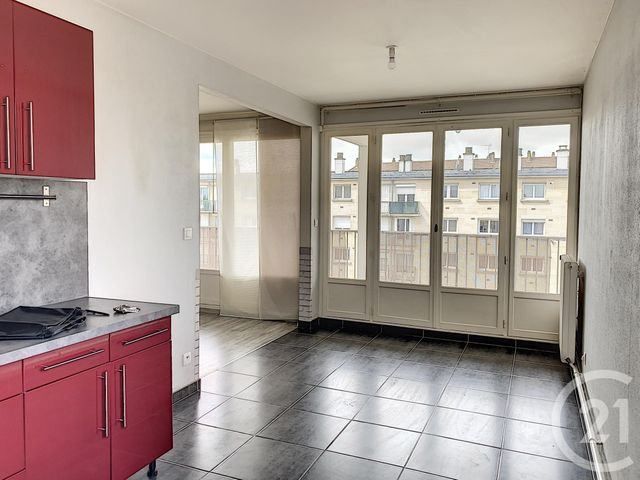 Appartement F2 à louer - 3 pièces - 58.2 m2 - TROYES - 10 - CHAMPAGNE-ARDENNE - Century 21 Martinot Immobilier