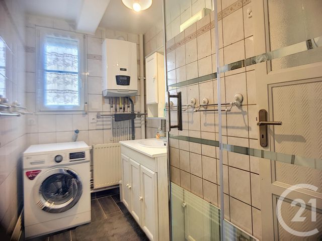 Appartement F3 à louer - 3 pièces - 56.04 m2 - TROYES - 10 - CHAMPAGNE-ARDENNE - Century 21 Martinot Immobilier