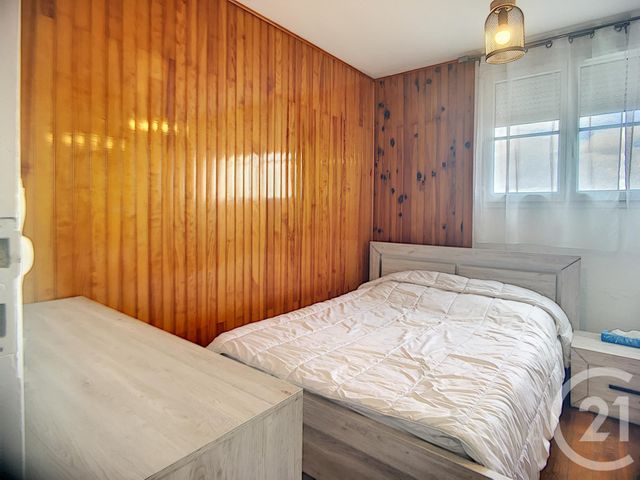 Appartement F3 à louer - 3 pièces - 56.04 m2 - TROYES - 10 - CHAMPAGNE-ARDENNE - Century 21 Martinot Immobilier