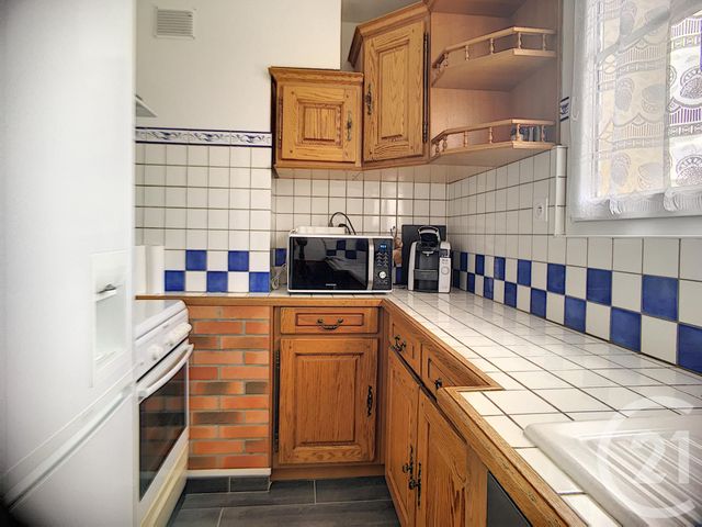 Appartement F3 à louer - 3 pièces - 56.04 m2 - TROYES - 10 - CHAMPAGNE-ARDENNE - Century 21 Martinot Immobilier