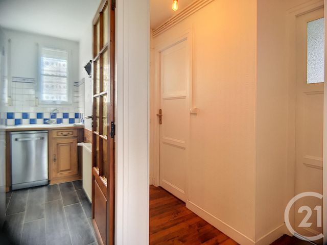 Appartement F3 à louer - 3 pièces - 56.04 m2 - TROYES - 10 - CHAMPAGNE-ARDENNE - Century 21 Martinot Immobilier