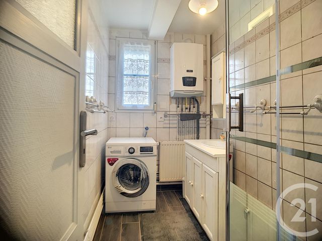 Appartement F3 à louer - 3 pièces - 56.04 m2 - TROYES - 10 - CHAMPAGNE-ARDENNE - Century 21 Martinot Immobilier