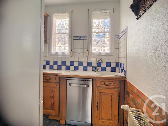 Appartement F3 à louer - 3 pièces - 56.04 m2 - TROYES - 10 - CHAMPAGNE-ARDENNE - Century 21 Martinot Immobilier