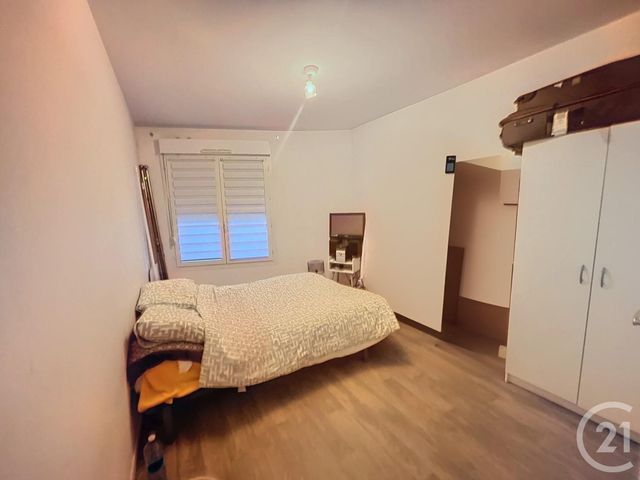 Afficher la photo en grand Appartement F2 à vendre - 2 pièces - 39.0 m2 - TROYES - 10 - CHAMPAGNE-ARDENNE - Century 21 Martinot Immobilier