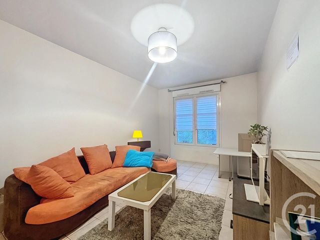 Afficher la photo en grand Appartement F2 à vendre - 2 pièces - 39.0 m2 - TROYES - 10 - CHAMPAGNE-ARDENNE - Century 21 Martinot Immobilier