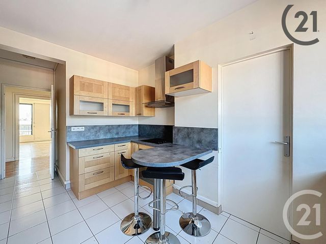 Appartement T4 à vendre - 4 pièces - 104.91 m2 - TROYES - 10 - CHAMPAGNE-ARDENNE - Century 21 Martinot Immobilier