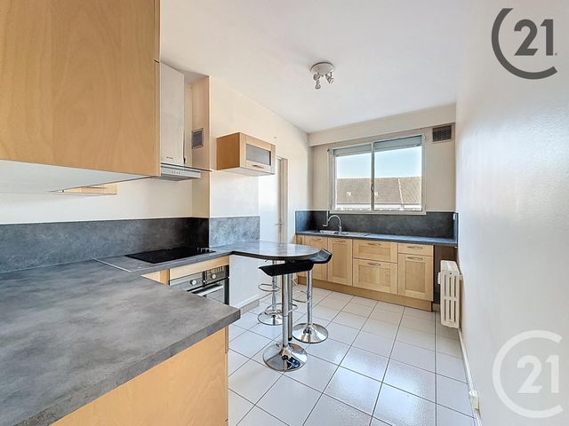 Appartement T4 à vendre - 4 pièces - 104.91 m2 - TROYES - 10 - CHAMPAGNE-ARDENNE - Century 21 Martinot Immobilier