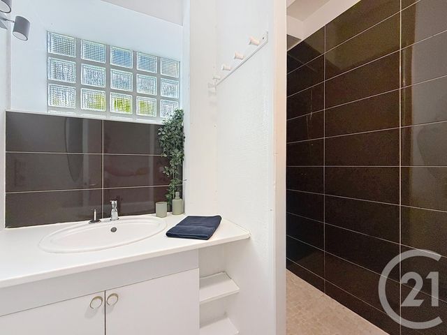 Appartement à vendre - 3 pièces - 46.0 m2 - TROYES - 10 - CHAMPAGNE-ARDENNE - Century 21 Martinot Immobilier