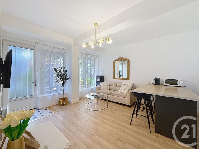 Appartement à vendre - 3 pièces - 46.0 m2 - TROYES - 10 - CHAMPAGNE-ARDENNE - Century 21 Martinot Immobilier