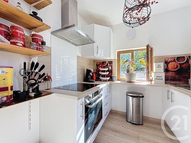 Afficher la photo en grand Appartement F3 à vendre - 3 pièces - 67.0 m2 - TROYES - 10 - CHAMPAGNE-ARDENNE - Century 21 Martinot Immobilier