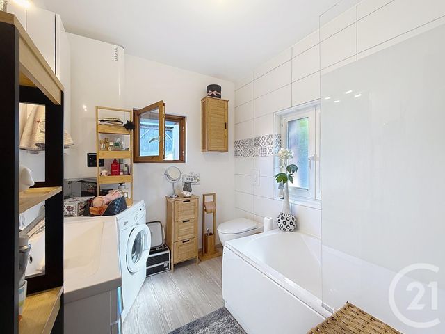 Afficher la photo en grand Appartement F3 à vendre - 3 pièces - 67.0 m2 - TROYES - 10 - CHAMPAGNE-ARDENNE - Century 21 Martinot Immobilier