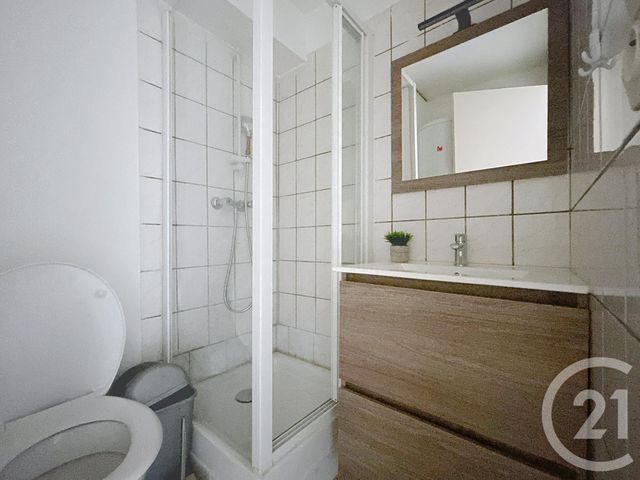 Appartement Studio à louer - 1 pièce - 21.01 m2 - TROYES - 10 - CHAMPAGNE-ARDENNE - Century 21 Martinot Immobilier