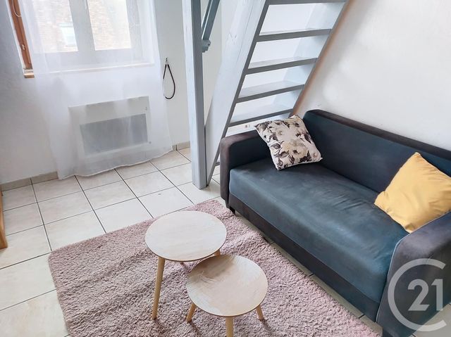 Appartement Studio à louer - 1 pièce - 21.01 m2 - TROYES - 10 - CHAMPAGNE-ARDENNE - Century 21 Martinot Immobilier