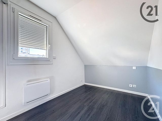 Appartement à vendre - 2 pièces - 19.0 m2 - TROYES - 10 - CHAMPAGNE-ARDENNE - Century 21 Martinot Immobilier