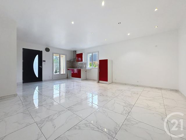 maison à vendre - 6 pièces - 194.0 m2 - LA CHAPELLE ST LUC - 10 - CHAMPAGNE-ARDENNE - Century 21 Martinot Immobilier