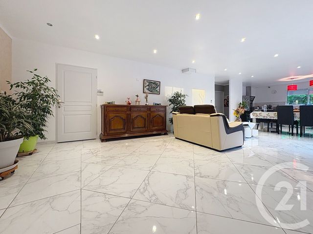 maison à vendre - 6 pièces - 194.0 m2 - LA CHAPELLE ST LUC - 10 - CHAMPAGNE-ARDENNE - Century 21 Martinot Immobilier