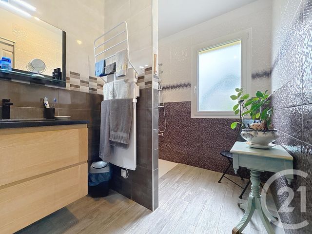 maison à vendre - 6 pièces - 194.0 m2 - LA CHAPELLE ST LUC - 10 - CHAMPAGNE-ARDENNE - Century 21 Martinot Immobilier