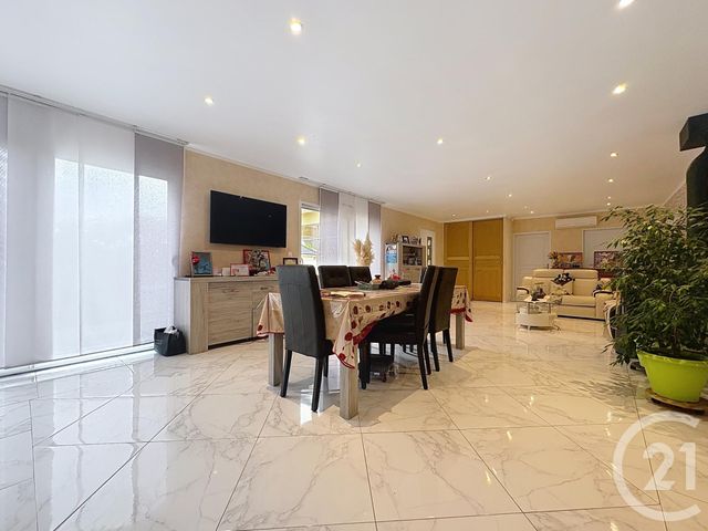 maison à vendre - 6 pièces - 194.0 m2 - LA CHAPELLE ST LUC - 10 - CHAMPAGNE-ARDENNE - Century 21 Martinot Immobilier