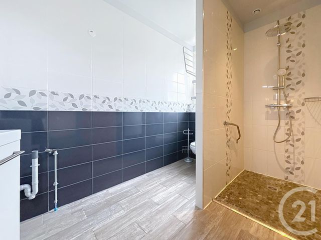 maison à vendre - 6 pièces - 194.0 m2 - LA CHAPELLE ST LUC - 10 - CHAMPAGNE-ARDENNE - Century 21 Martinot Immobilier