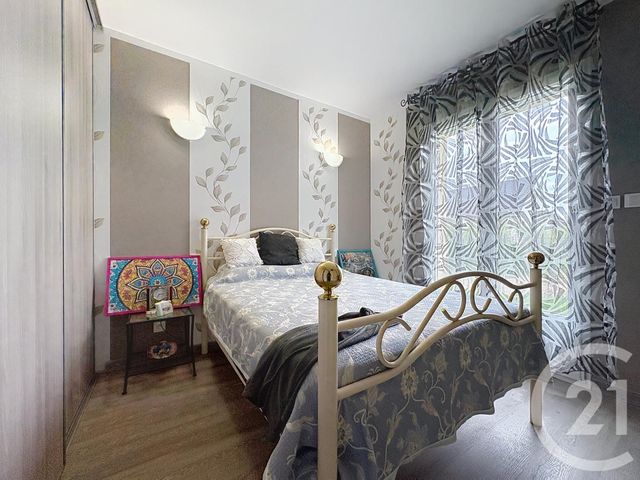 maison à vendre - 6 pièces - 194.0 m2 - LA CHAPELLE ST LUC - 10 - CHAMPAGNE-ARDENNE - Century 21 Martinot Immobilier